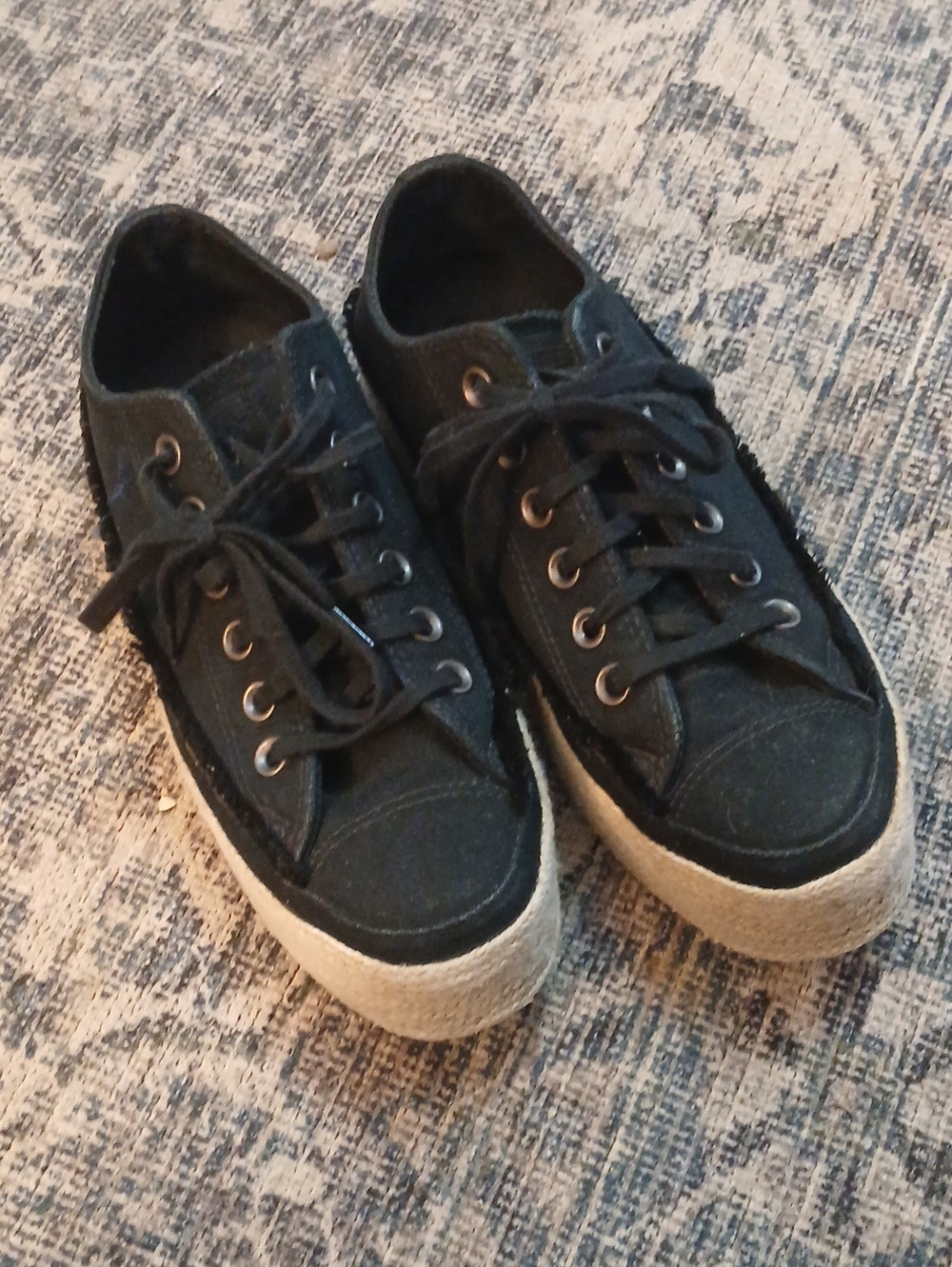 Men's Converse Allstars Low-Top Canvas Sneakers with Cream Sole